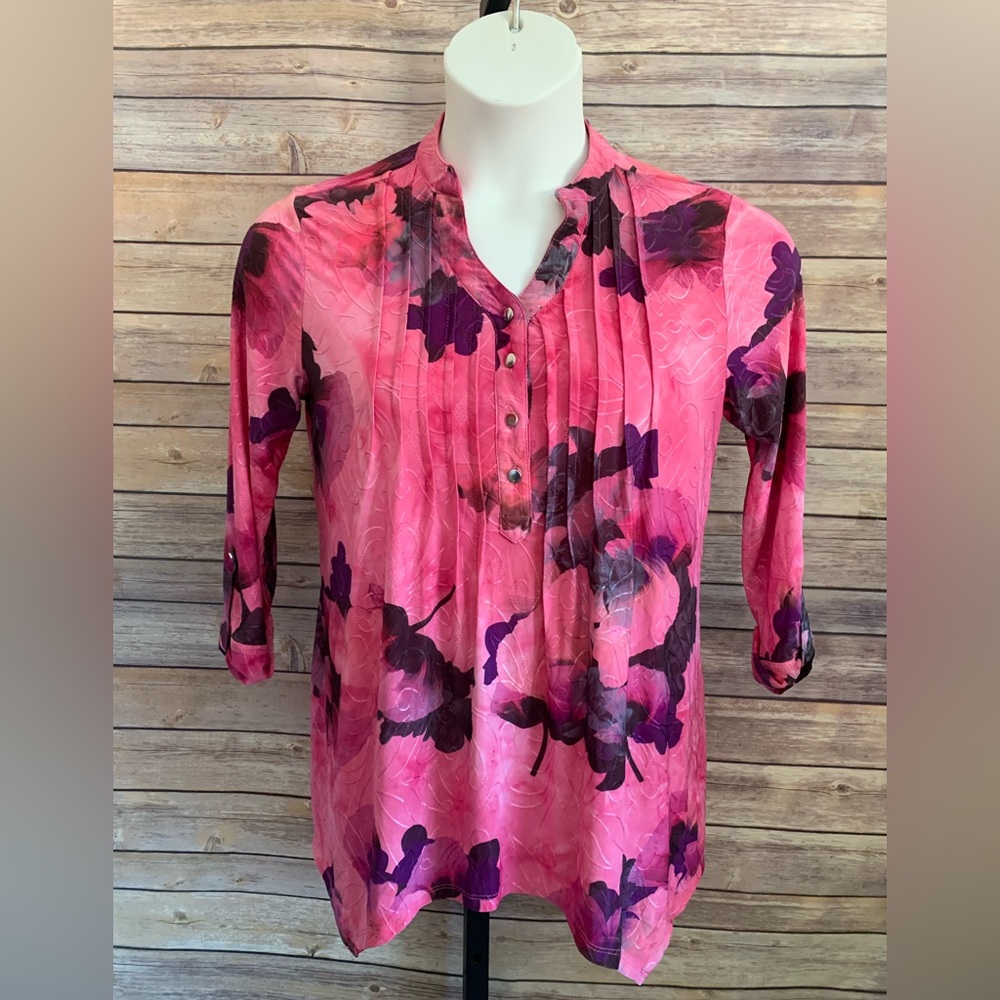 Cocomo Floral Pink Blouse - Size Medium